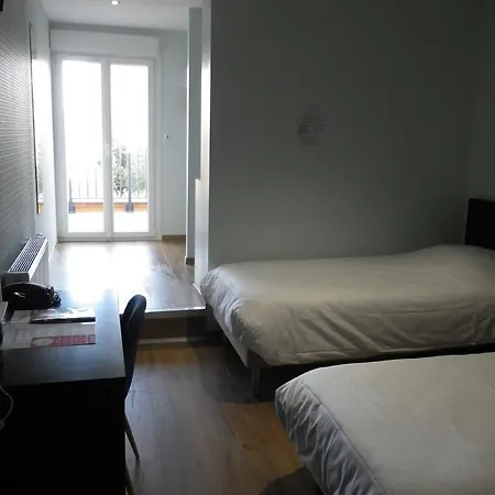 Hotel Francois 1er 3*